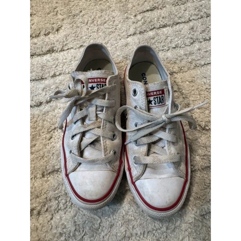 Kids Low Top White Converse Chuck Taylor All Star-Size 1